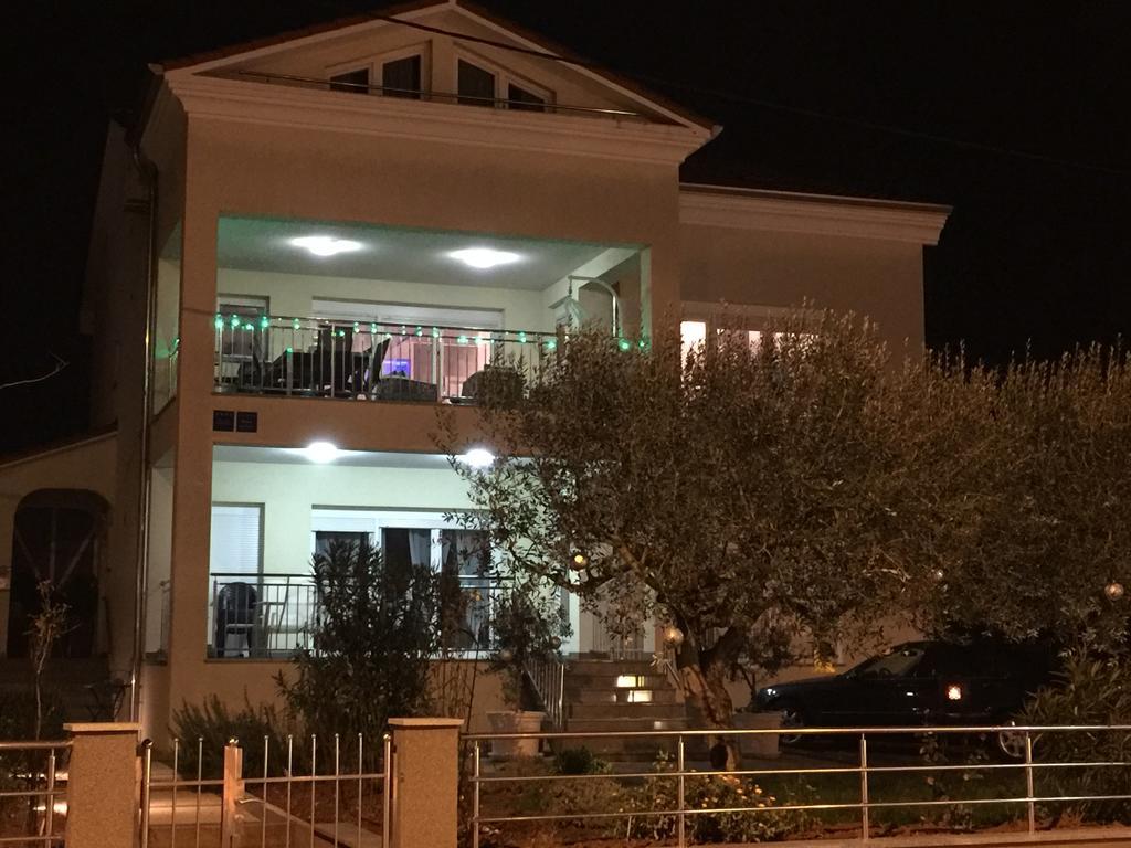 Apartments Villa Lili Umag Ngoại thất bức ảnh